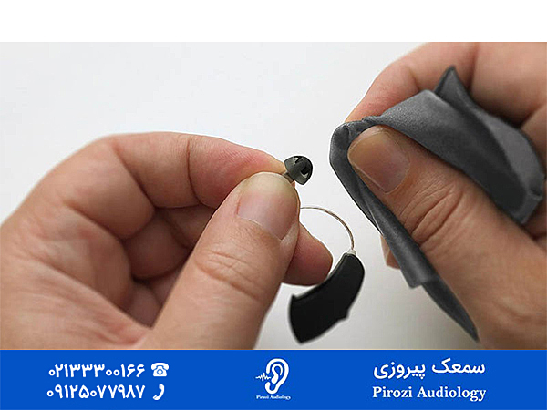 تعویض فیلتر سمعک